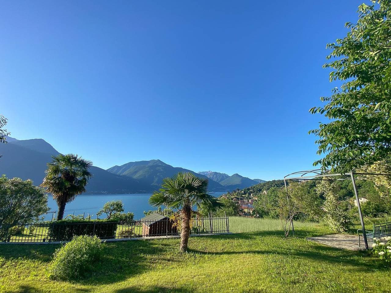 Foto 3 von 56: Tre Terre Land-Ferienhaus mit Seeblick