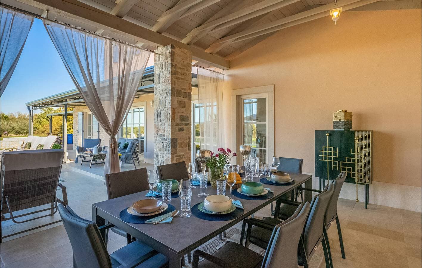 Foto 4 von 44: Reizendes Apartment mit einem Schlafzimmer und Pool in der Nähe des Stadtzentrums von Kanfanar