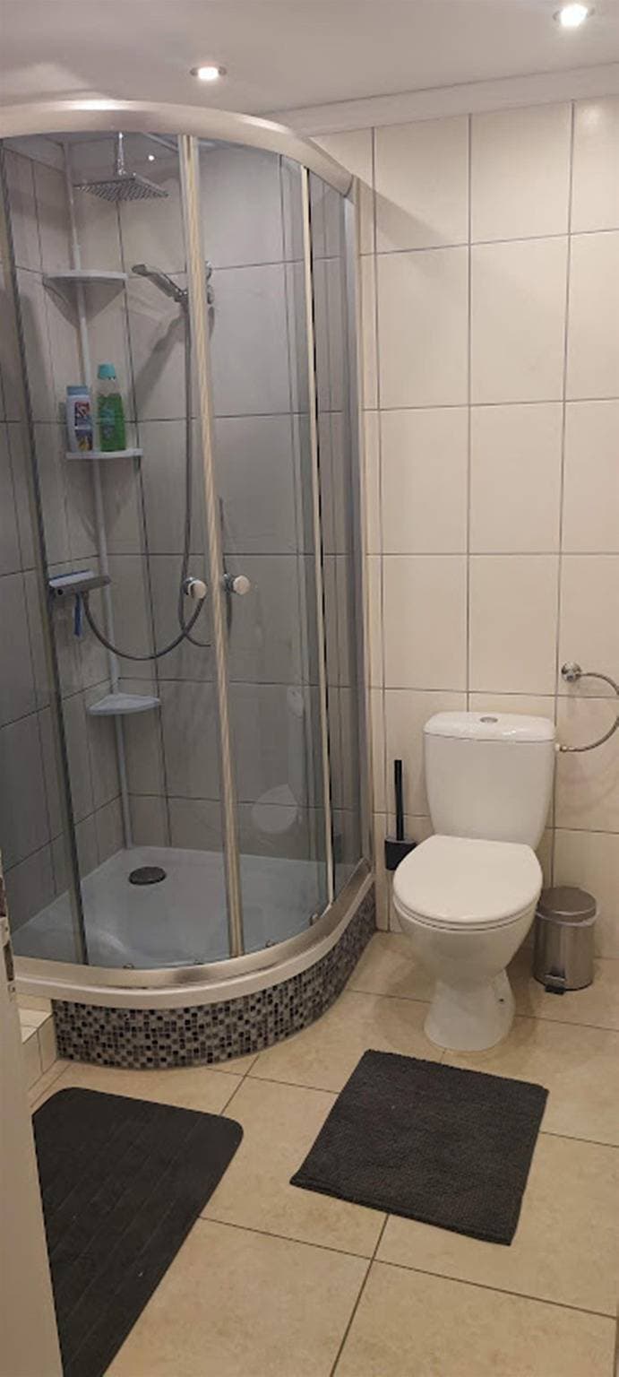 Foto 10 von 48: Appartement/Fewo, Dusche oder Bad, Wc, Nichtrauche