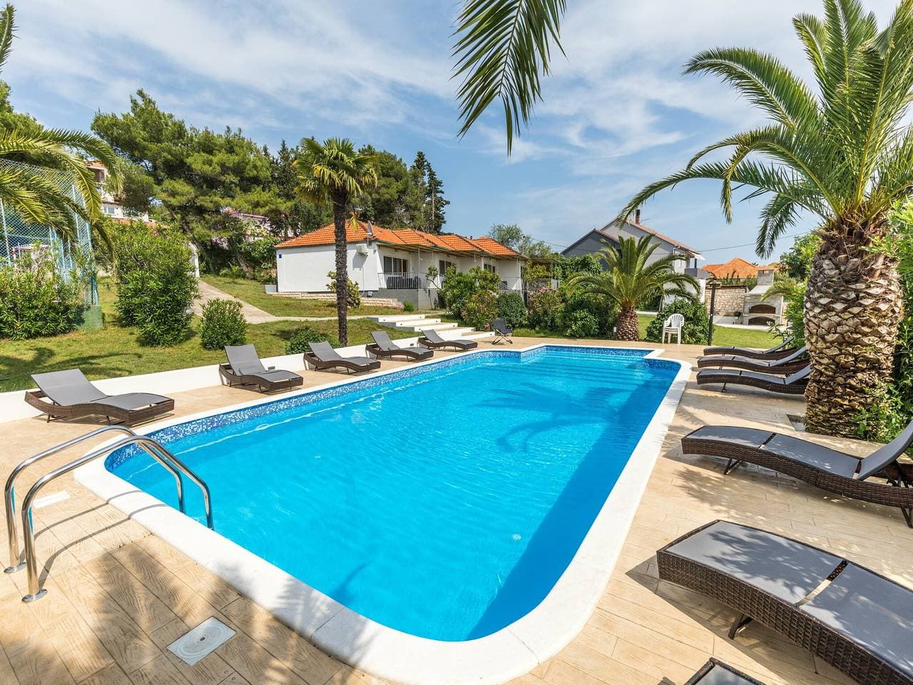 Foto 4 von 79: Ferienhaus in Bibinje in Strandnähe