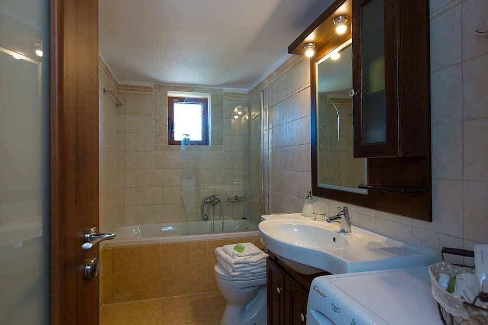 Foto 7 von 27: Faethon, Öko-Steinvilla mit privatem Pool und Meerblick