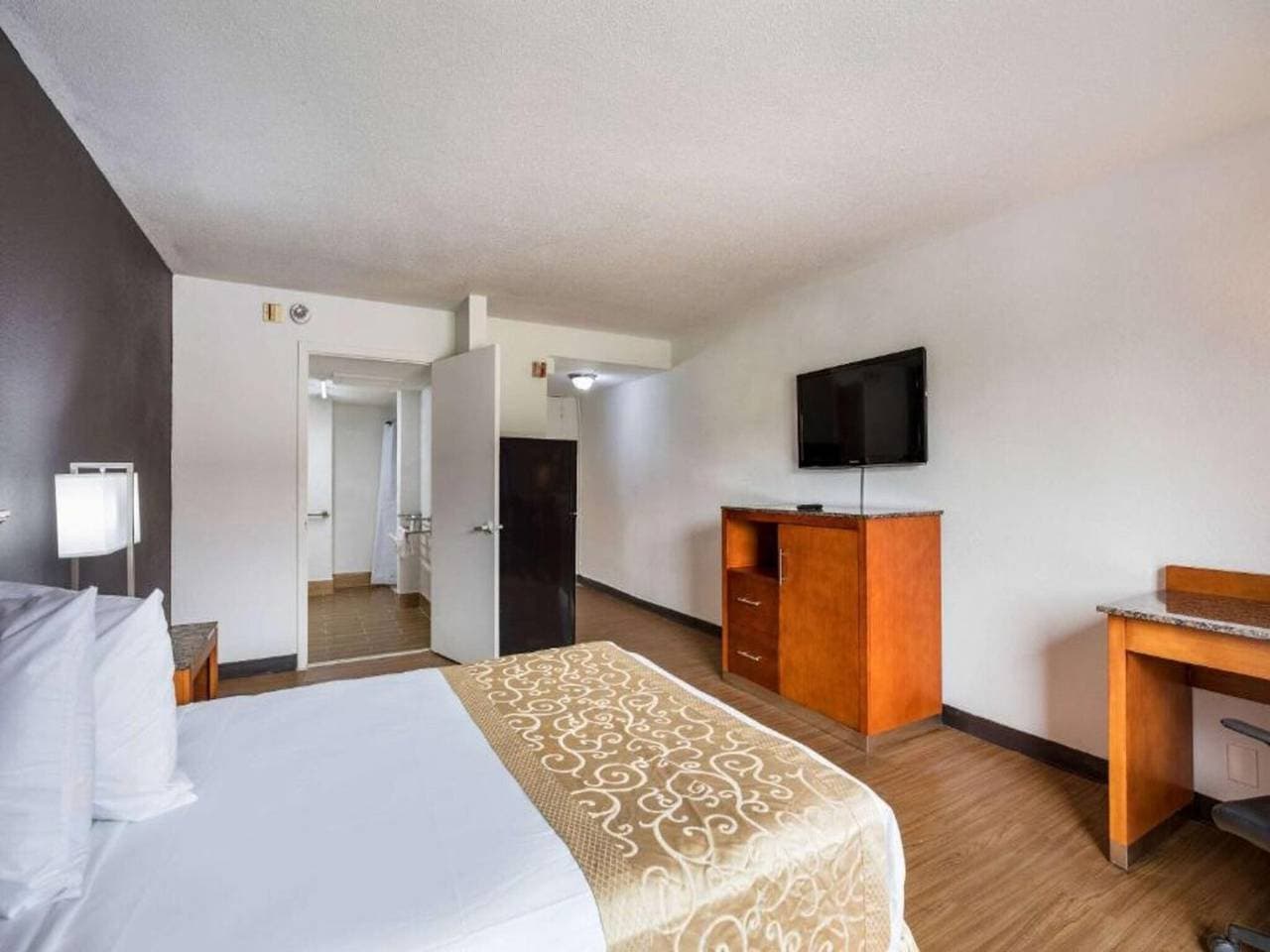 Foto 6 von 14: Kingsize-Bett | Rauchen | Orlando
