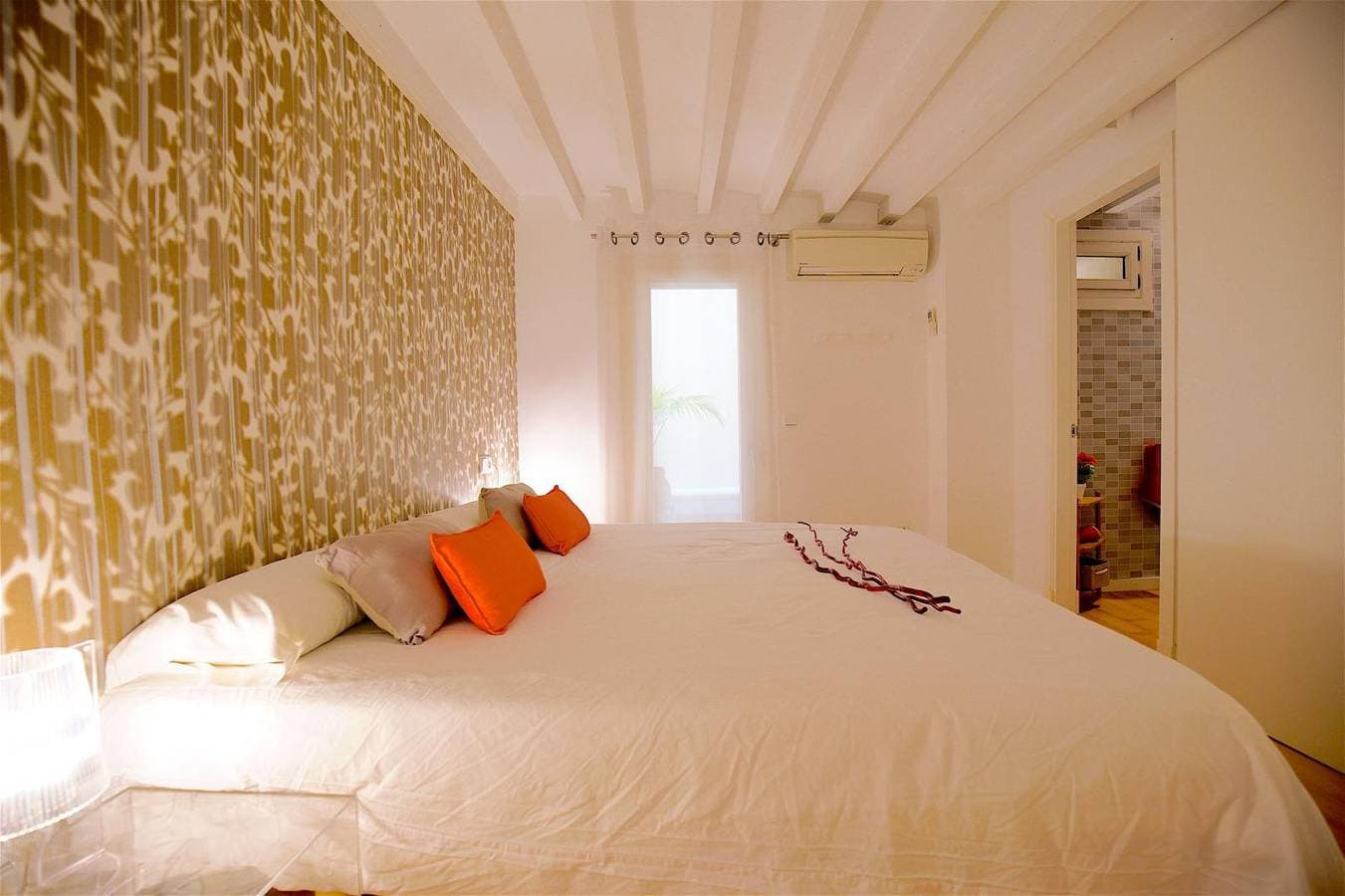 Foto 11 von 43: Ferienwohnung für 2 Personen mit Balkon/Terrasse