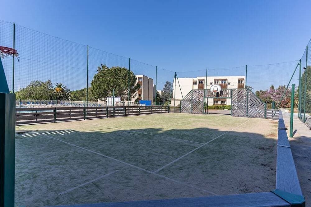 Foto 11 von 26: Charmant studio 2p | Proche des plages | TV, WiFI