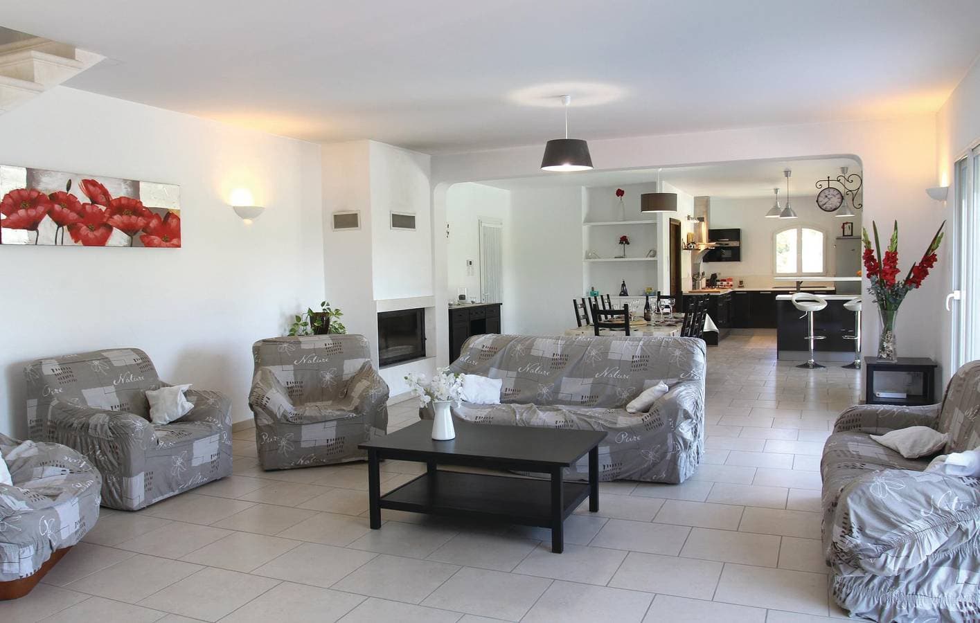 Foto 2 von 18: Apartment mit Bergblick, Parkplatz, Pool und WiFi