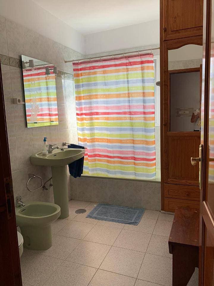 Foto 12 von 17: Two-Bedroom Apartment with Sea View (4 Adults)