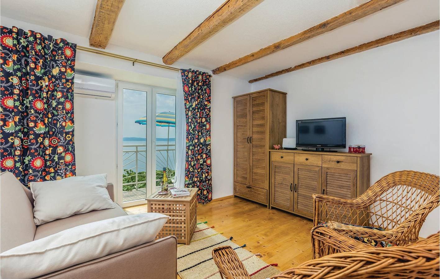 Foto 2 von 24: Gemütliche Ferienwohnung mit Meerblick, WLAN, Klimaanlage und Surfmöglichkeiten in der Nähe