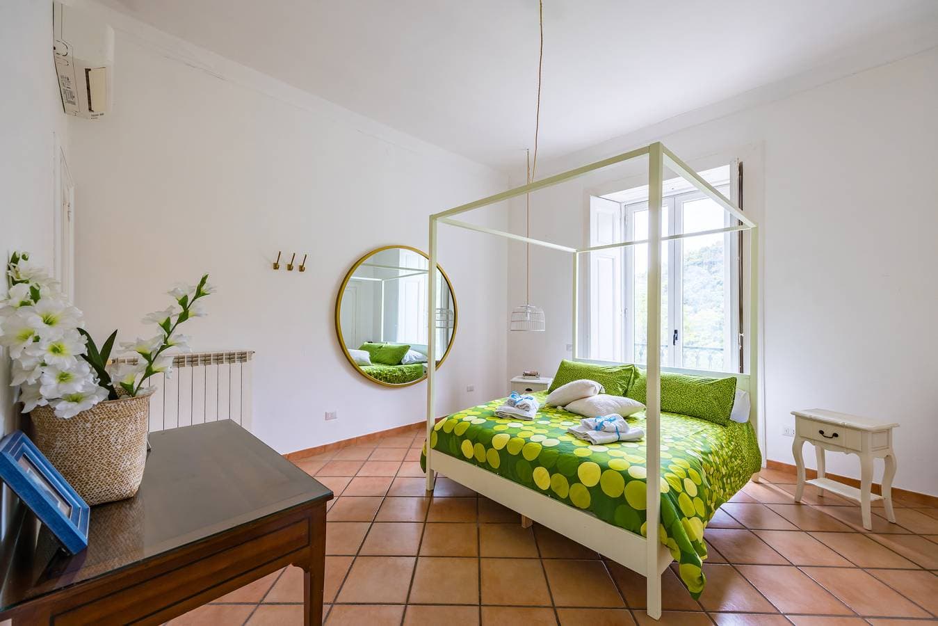 Foto 2 von 48: Villa Mina By NapoliApartments