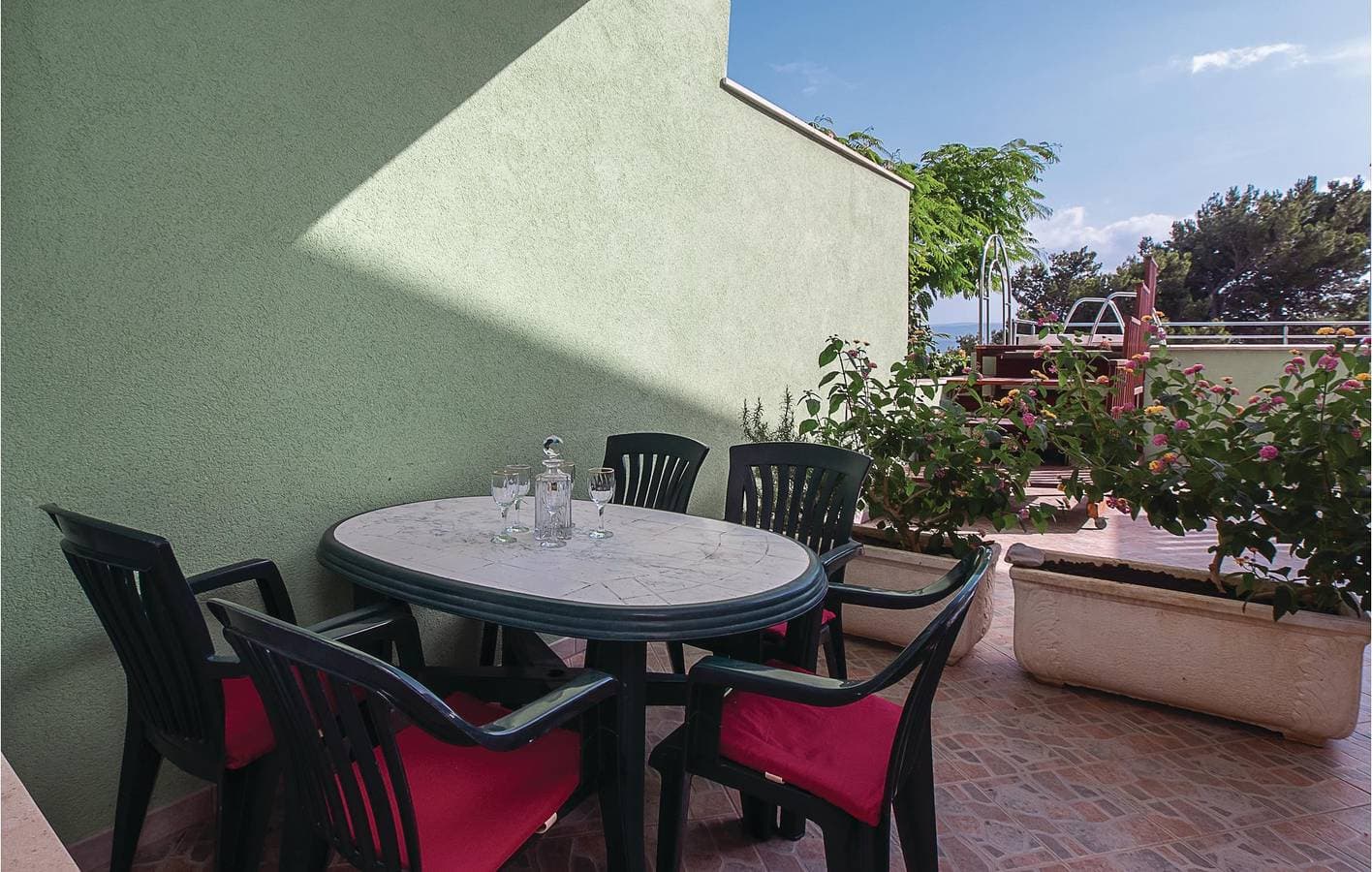 Foto 9 von 29: Reizende Ferienwohnung mit Pool, Terrasse und 2,5 km Entfernung zum Strand