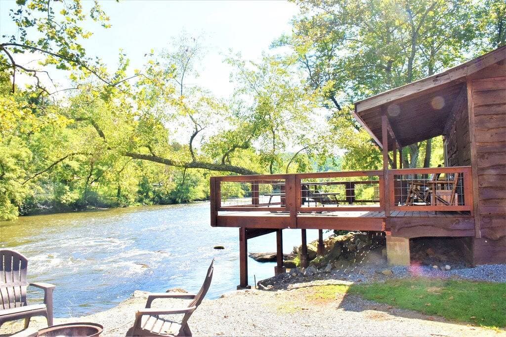 Foto 11 von 50: * The Great Escape * Friedliche Hütten am Fluss mit atemberaubendem Blick! Feuerstelle und Wifi