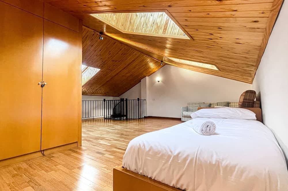 Foto 8 von 22: Charming Duplex in Puigcerdà: A Unique Place!