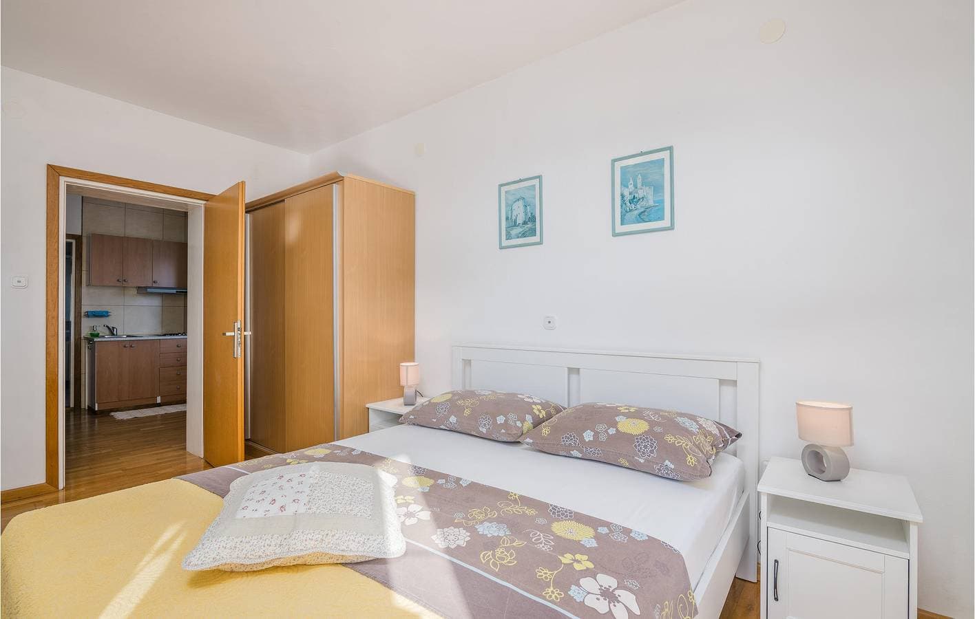 Foto 12 von 23: Gemütliches Apartment mit Meerblick, Terrasse, WLAN und Parkplatz – 900 m vom Strand entfernt