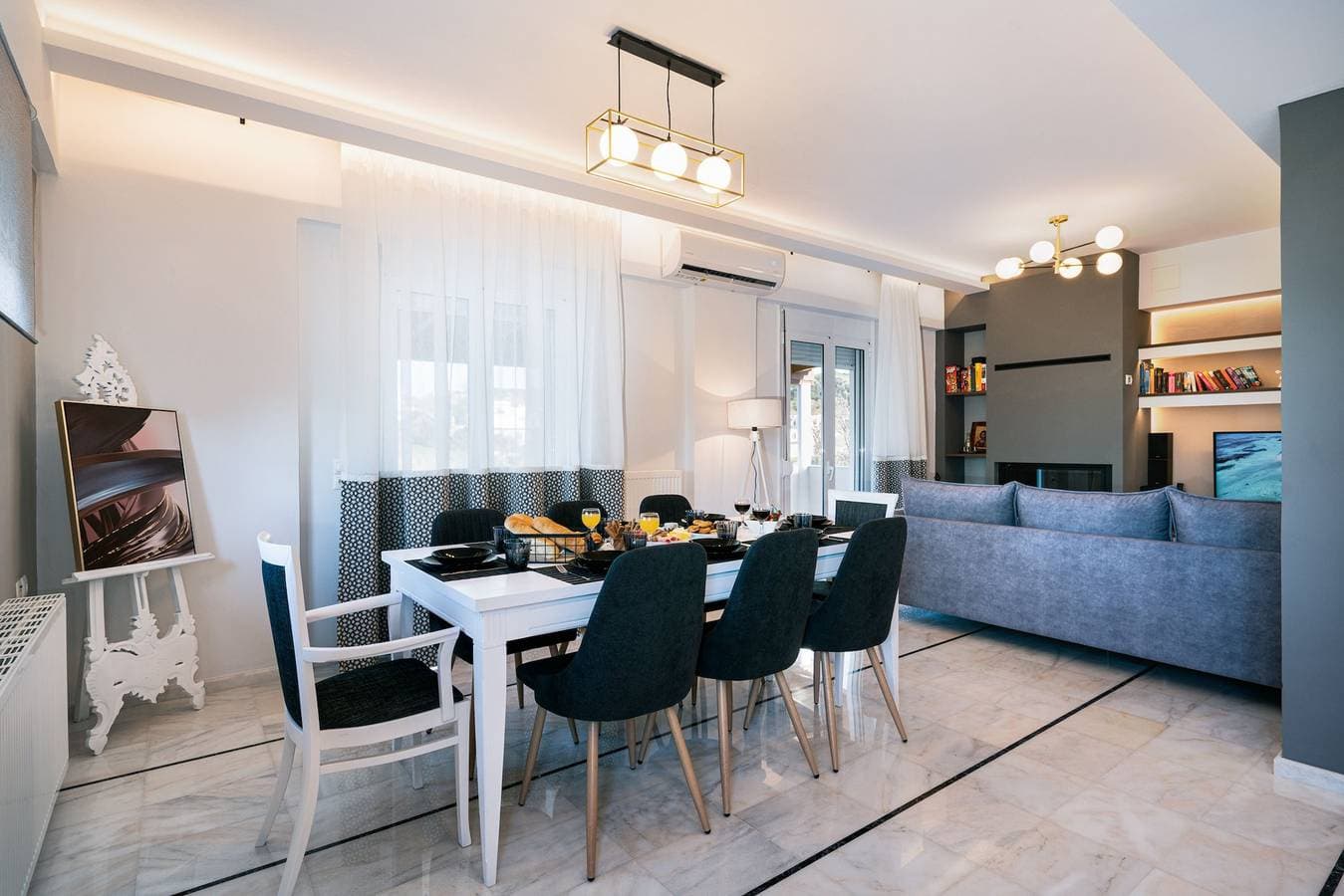 Foto 11 von 33: Villa für 8 Personen mit Balkon