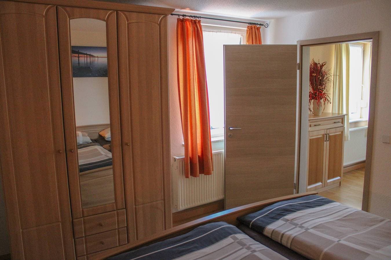 Foto 7 von 14: Apartment 'Haus Am Wald' mit Gemeinschaftsgarten und WLAN