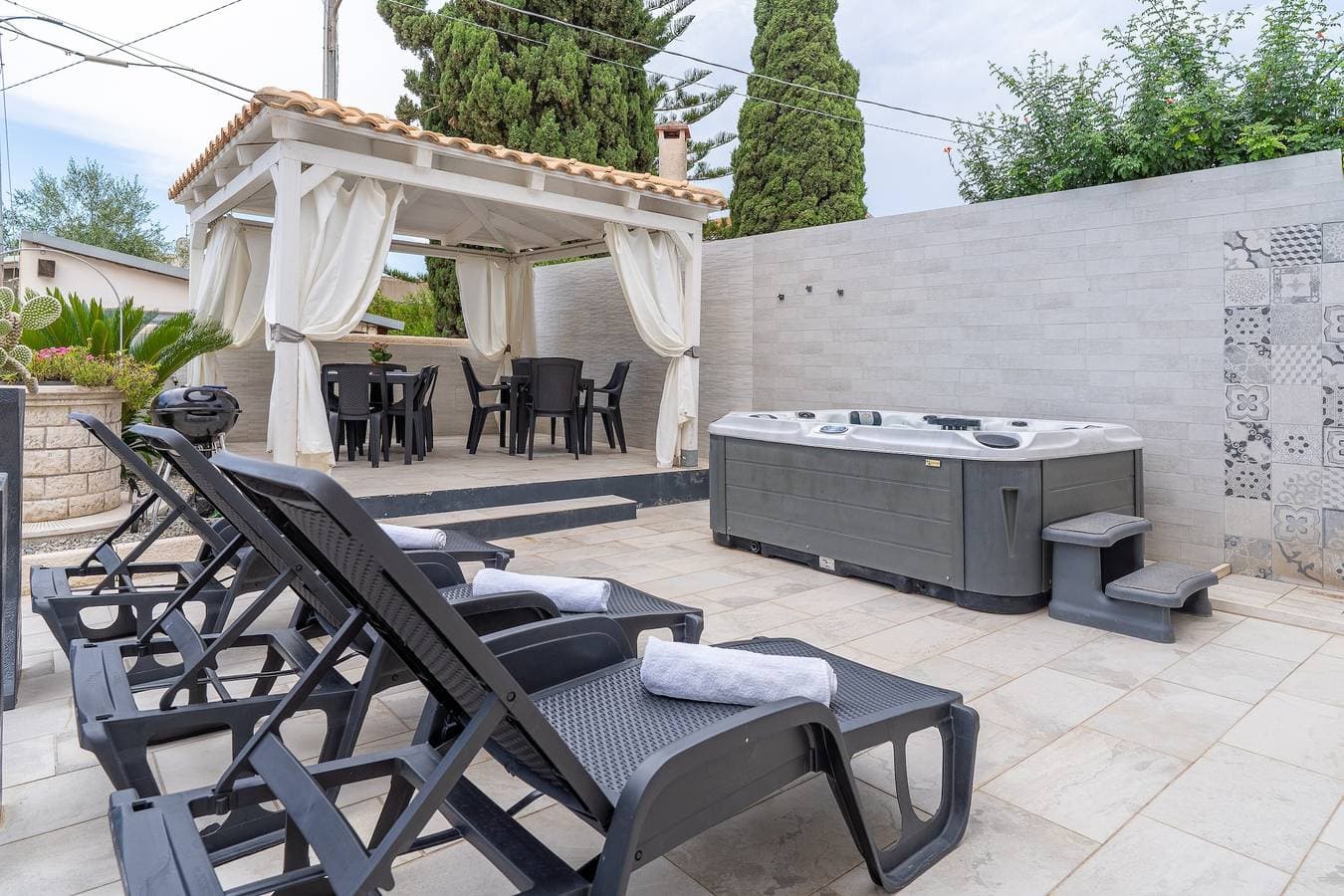 Foto 3 von 37: Ferienhaus 'Villa Anny am Meer' mit WLAN und Klimaanlage