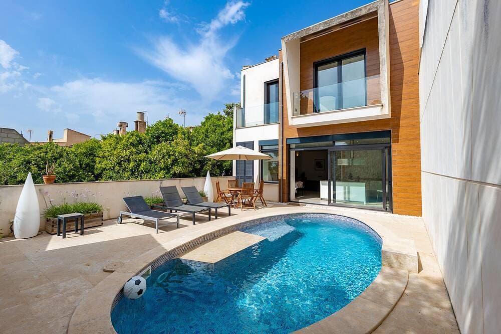 Pdr 15 - 6 pax - Privater Pool, modernes Haus 1