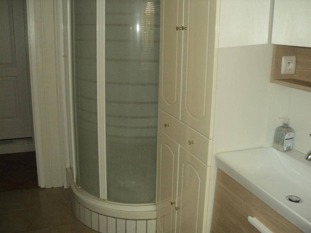 Foto 7 von 10: One-Bedroom Apartment