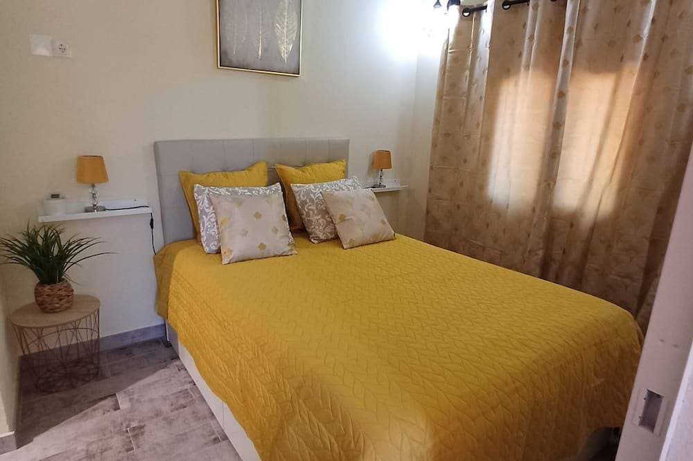 Romantic retreat in the Algarve mountains with private pool 1