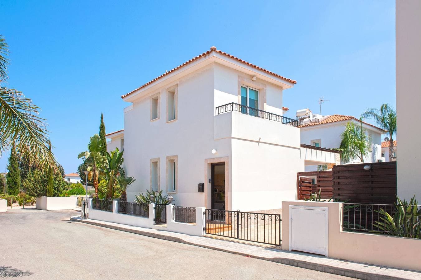 Foto 11 von 32: Villa für 5 Personen mit Balkon