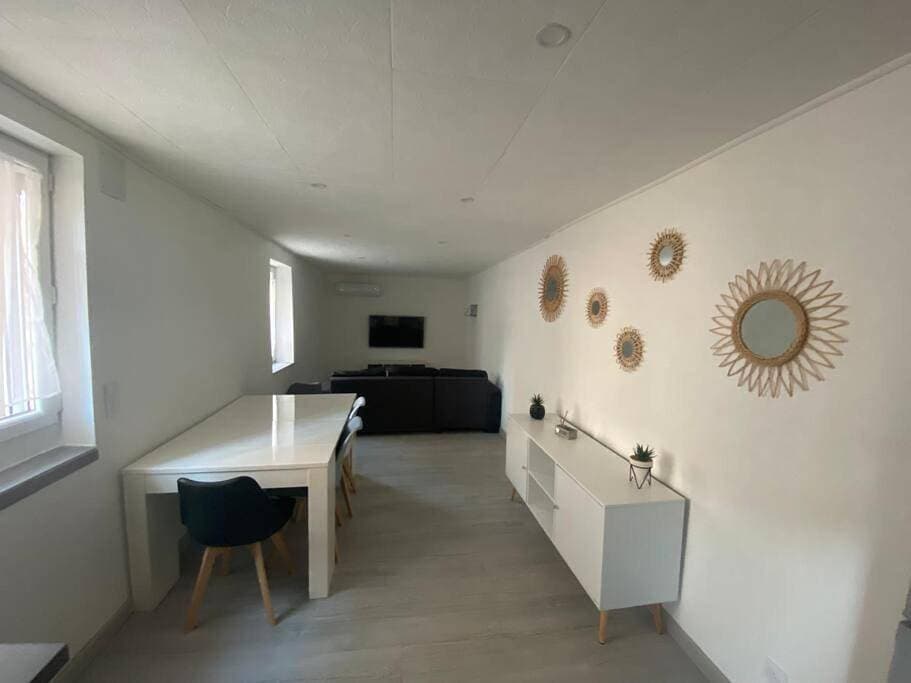 Foto 2 von 7: One-Bedroom House
