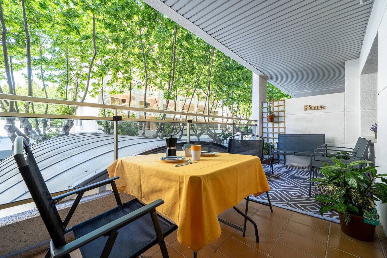 Foto 4 von 22: Ferienwohnung 'Apartamentos Salou - 112' mit Gemeinschaftspool, WLAN und Klimaanlage