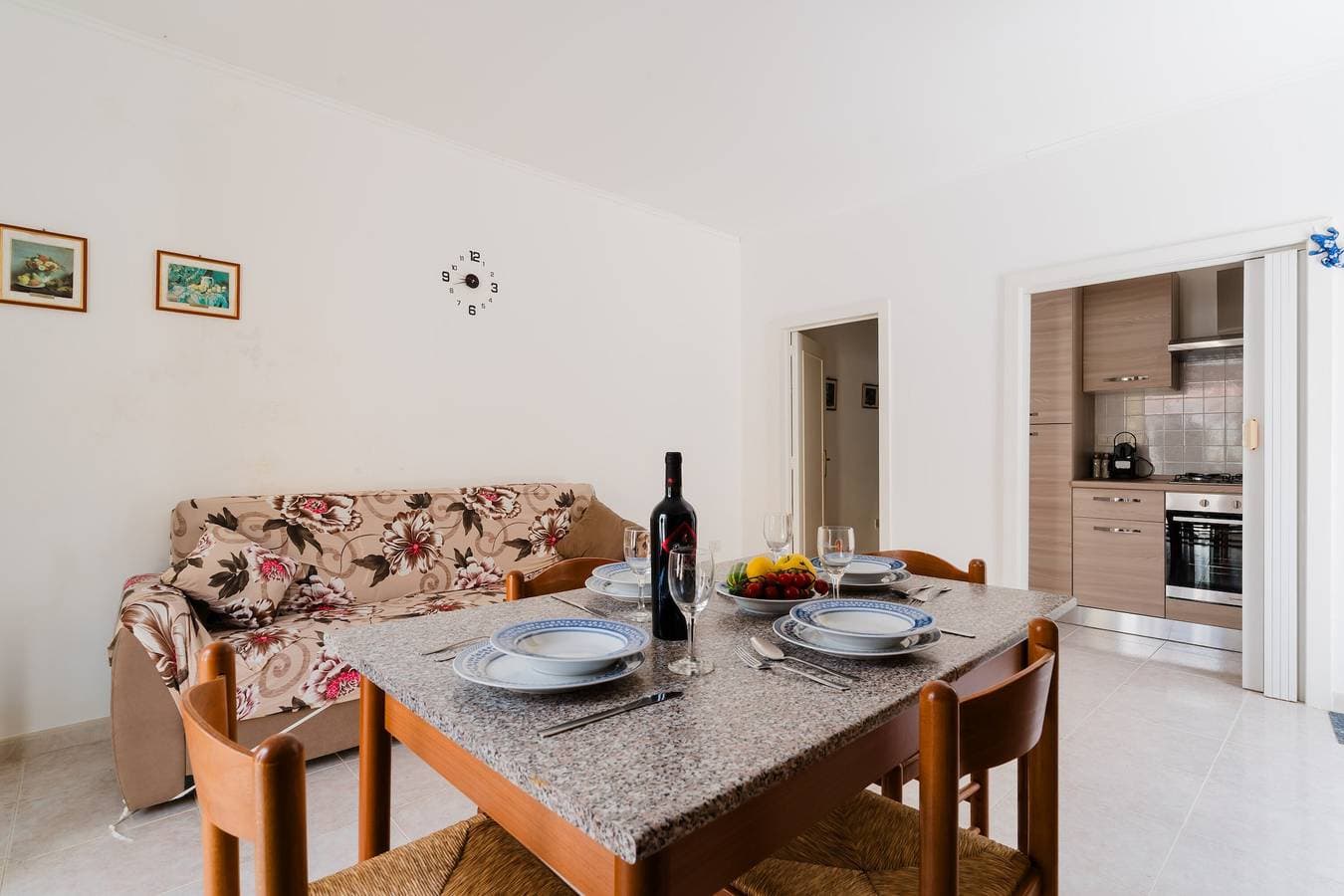 Foto 8 von 24: Ferienhaus 'Julia' mit privater Terrasse und Klimaanlage