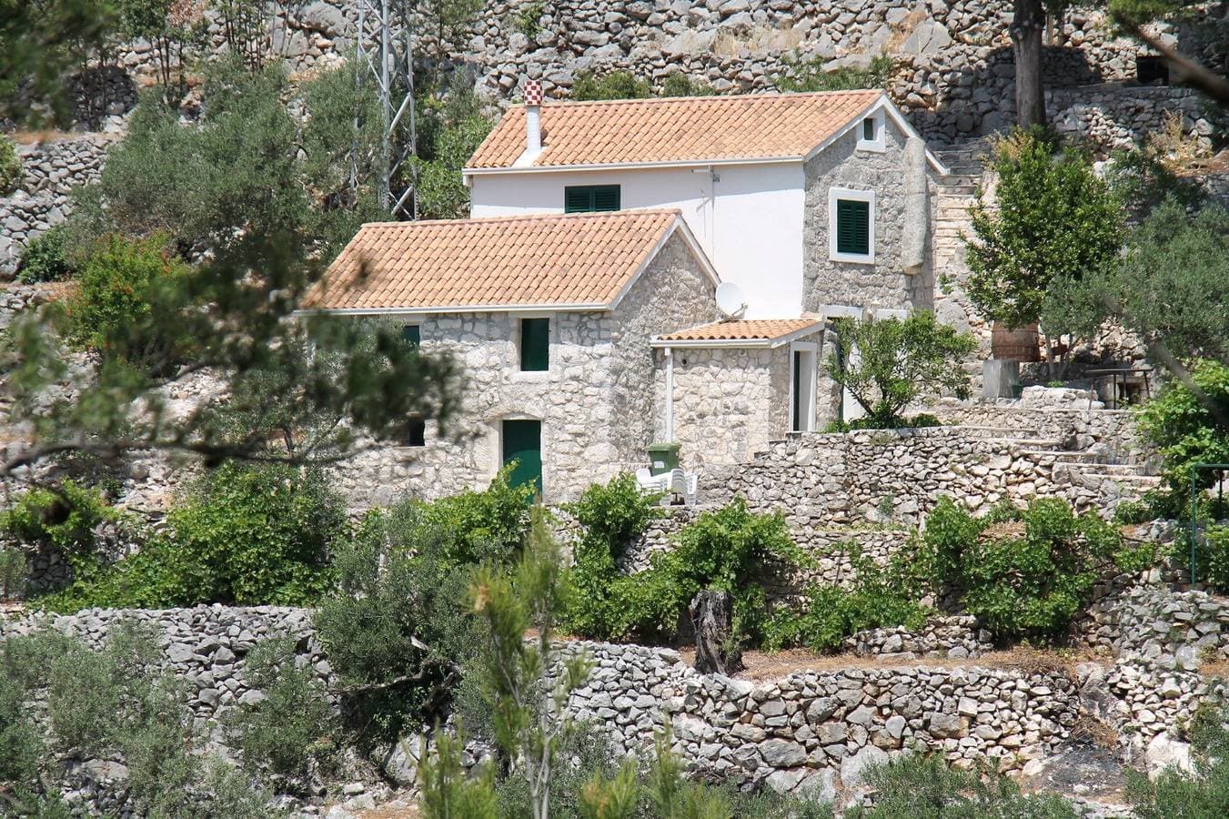Ferienhaus Sweet Shelter mit Whirlpool 1