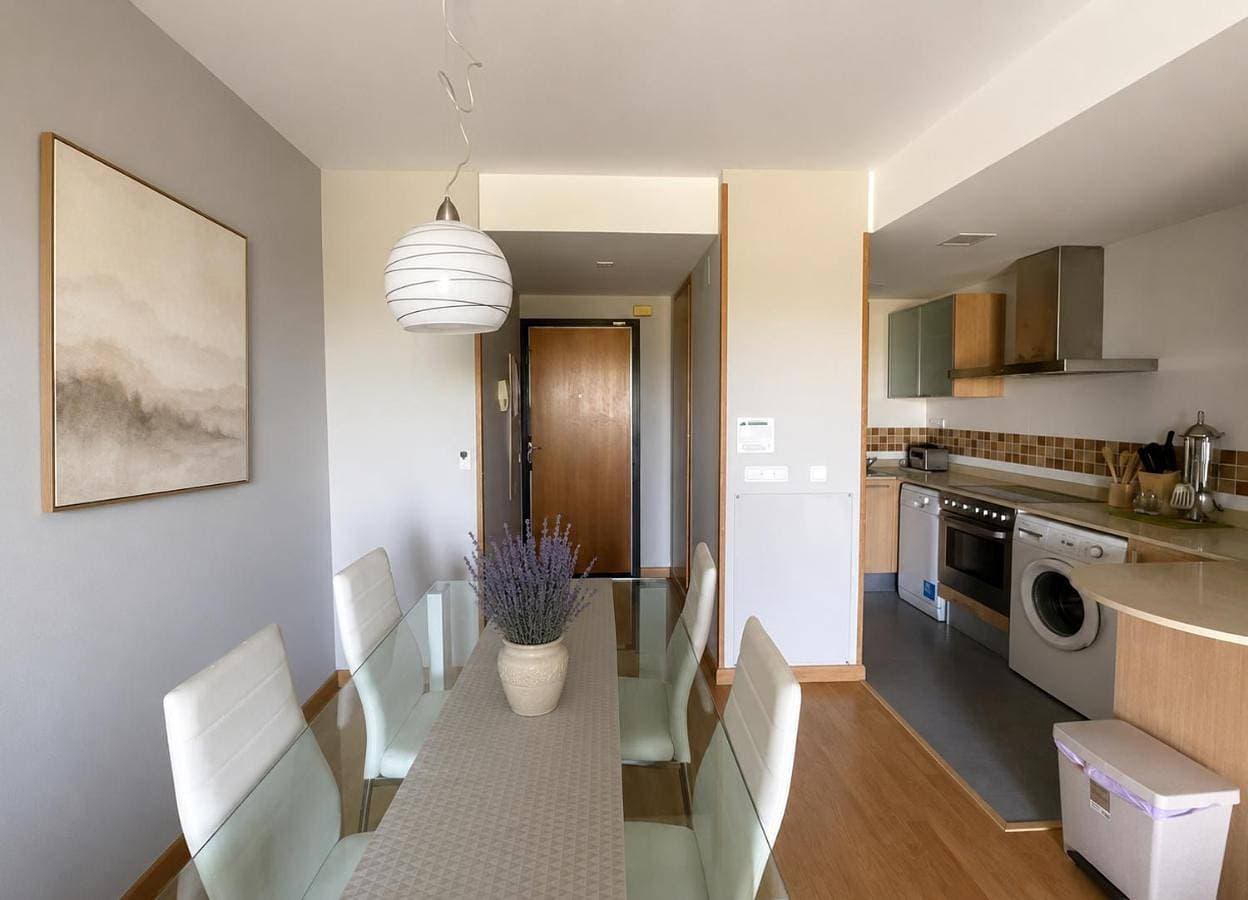 Foto 4 von 10: Two-Bedroom Apartment