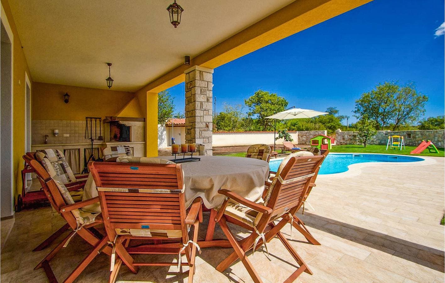 Foto 13 von 57: Geräumige Ferienwohnung mit Pool, WLAN und Parkplatz – der perfekte Urlaubsort!