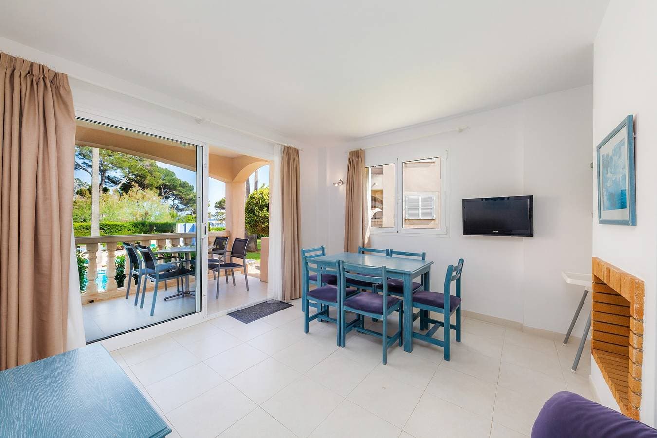 Foto 5 von 27: Ferienwohnung 'Oro del Mar IV 01' mit Gemeinschaftspool, Garten und WLAN