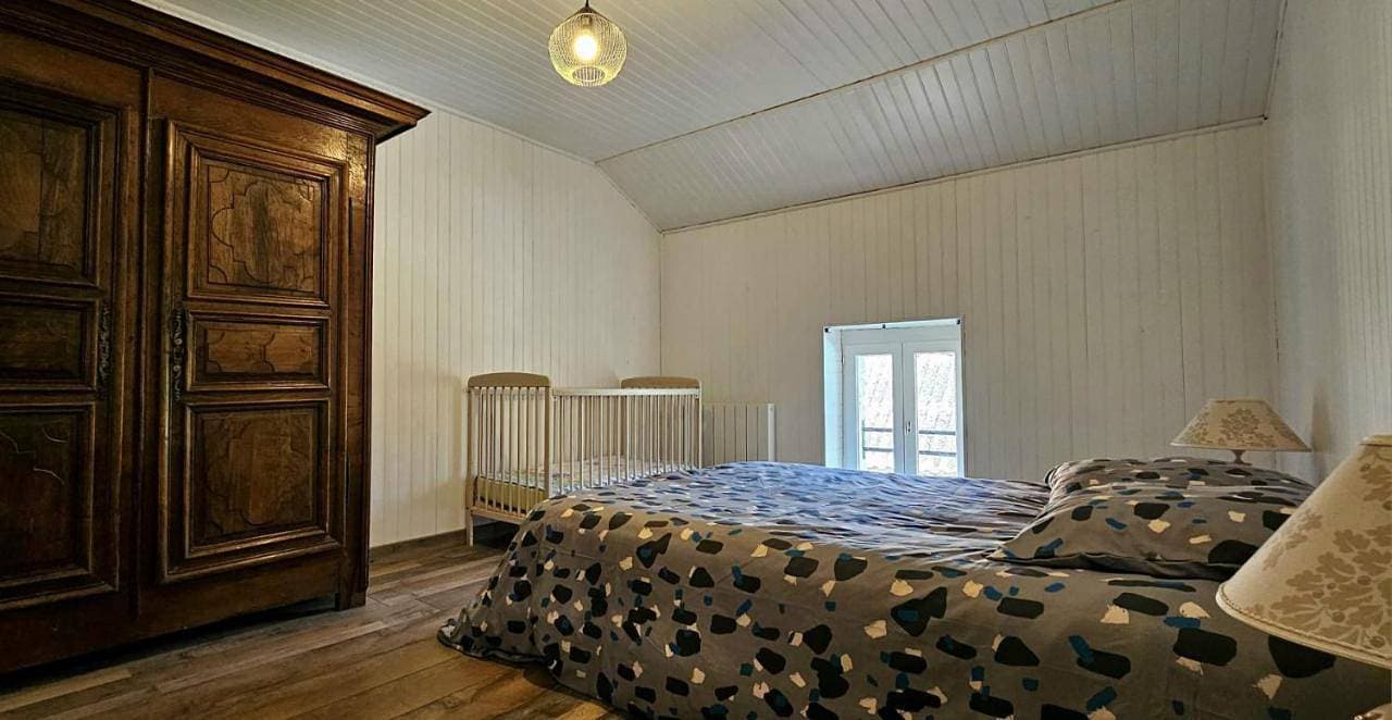 Foto 7 von 10: Four-Bedroom House