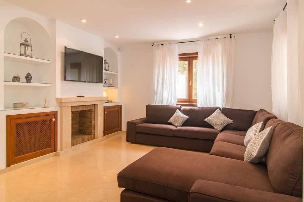 Foto 2 von 30: Gemütliches Haus in Cala Ratjada mit privatem Swimmingpool (innen oder außen.