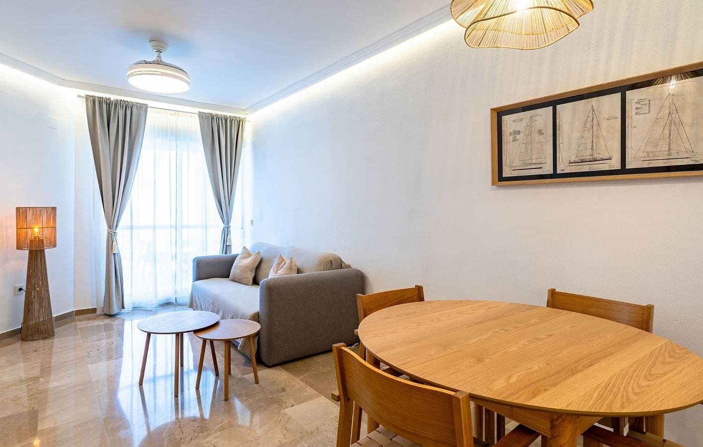 Foto 2 von 25: Ferienwohnung für 4 Personen mit Meerblick