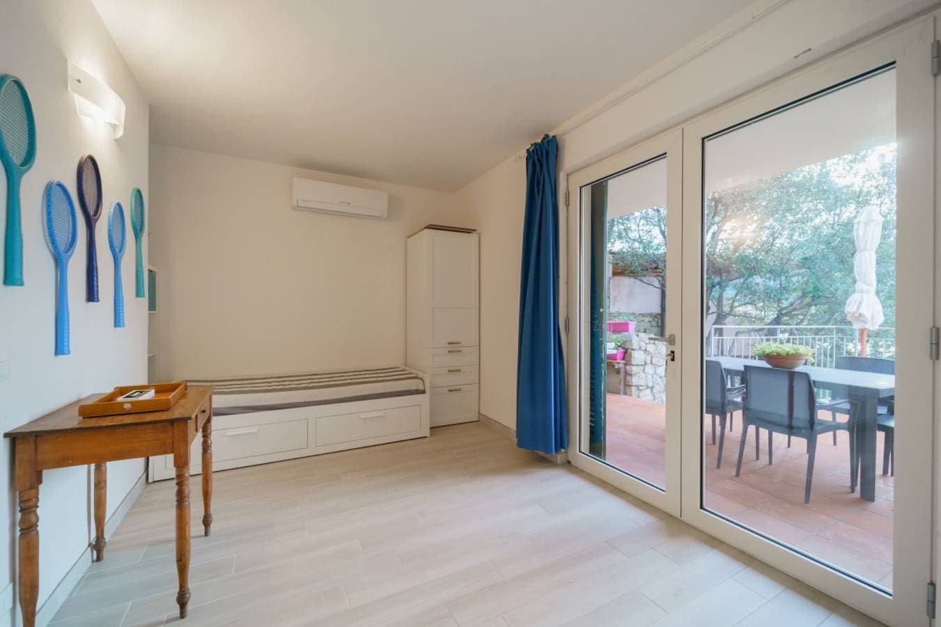 Foto 9 von 22: Ferienwohnung für 5 Personen mit Terrasse