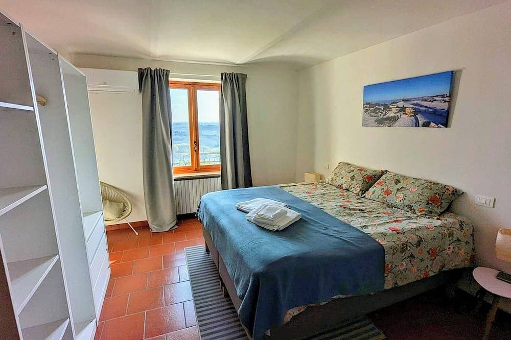 Foto 6 von 25: Villa Perla, Hügellage mit Pool