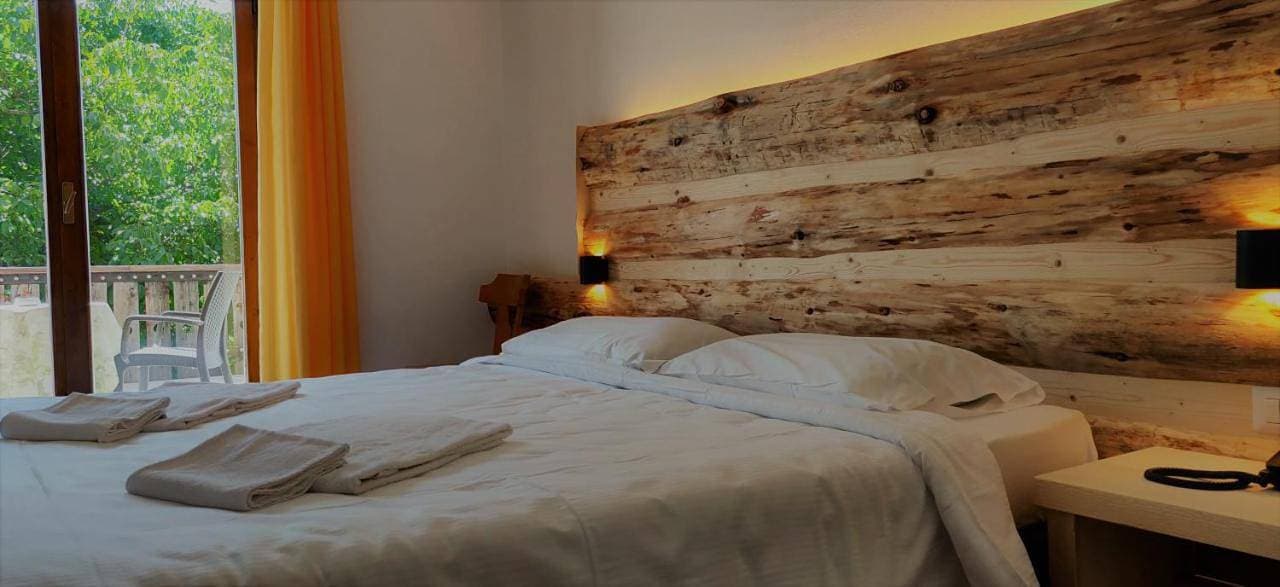 Foto 6 von 13: Double Room with Mountain View