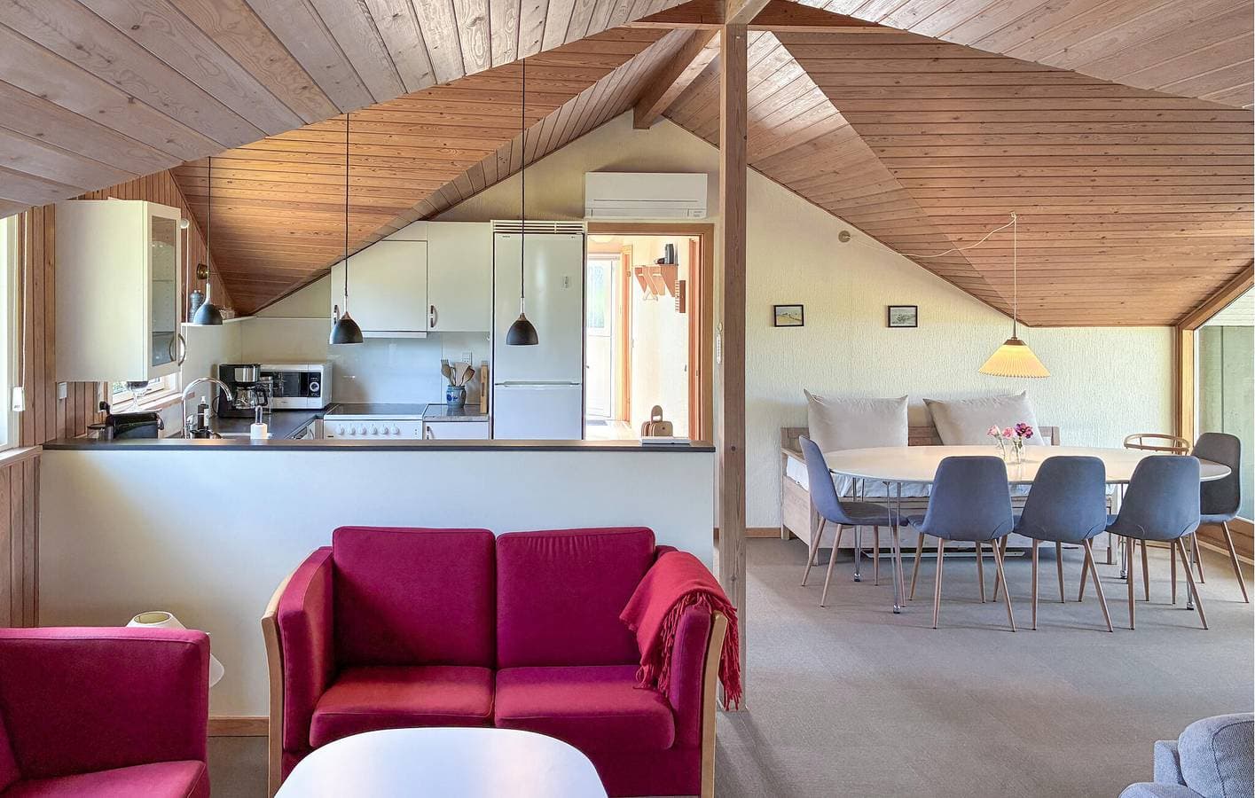 Foto 6 von 15: Ferienhaus für 7 Personen mit Terrasse