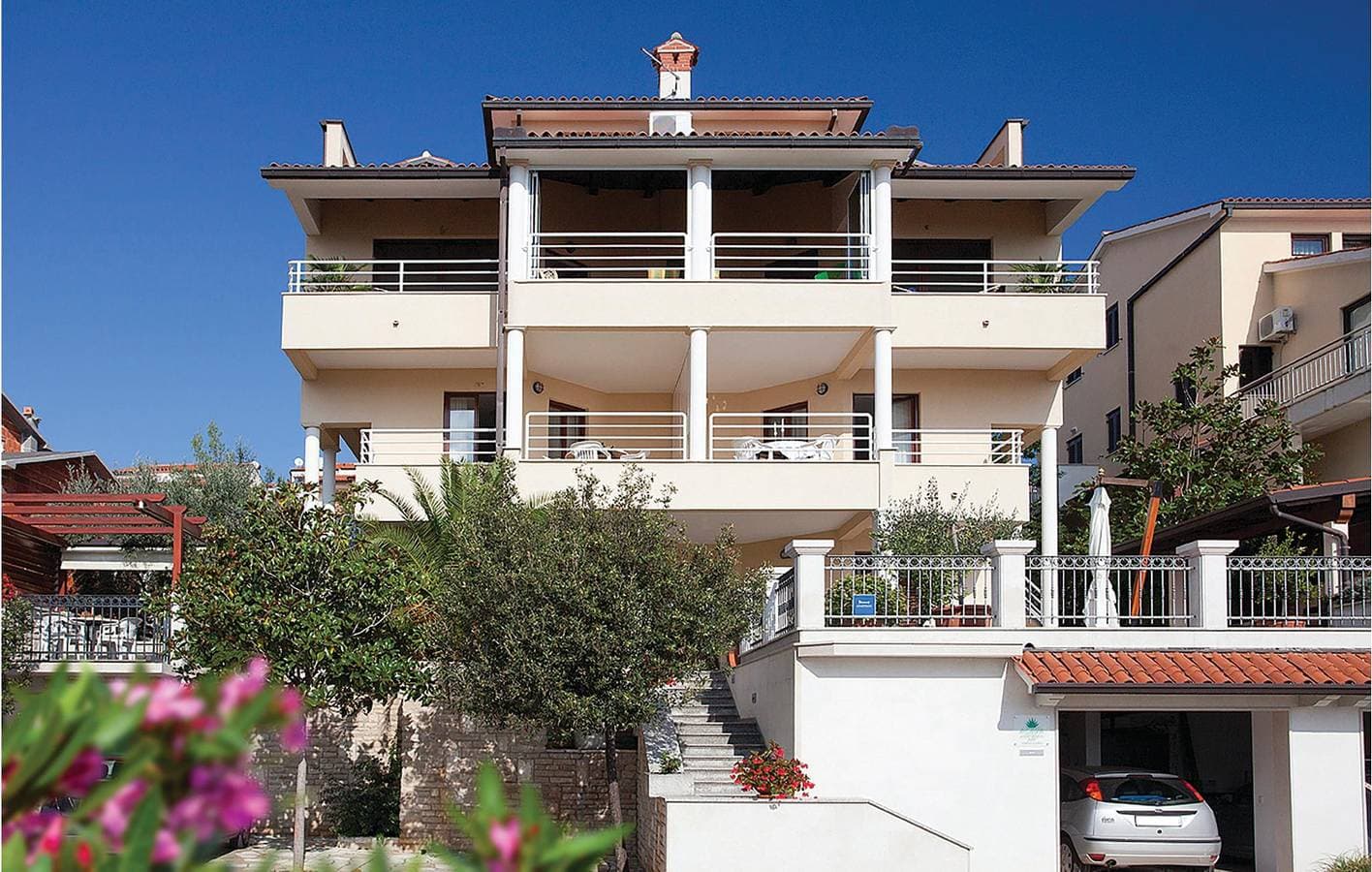 Foto 2 von 19: Gemütliche Ferienwohnung mit Terrasse, WLAN und 600 m zum Strand