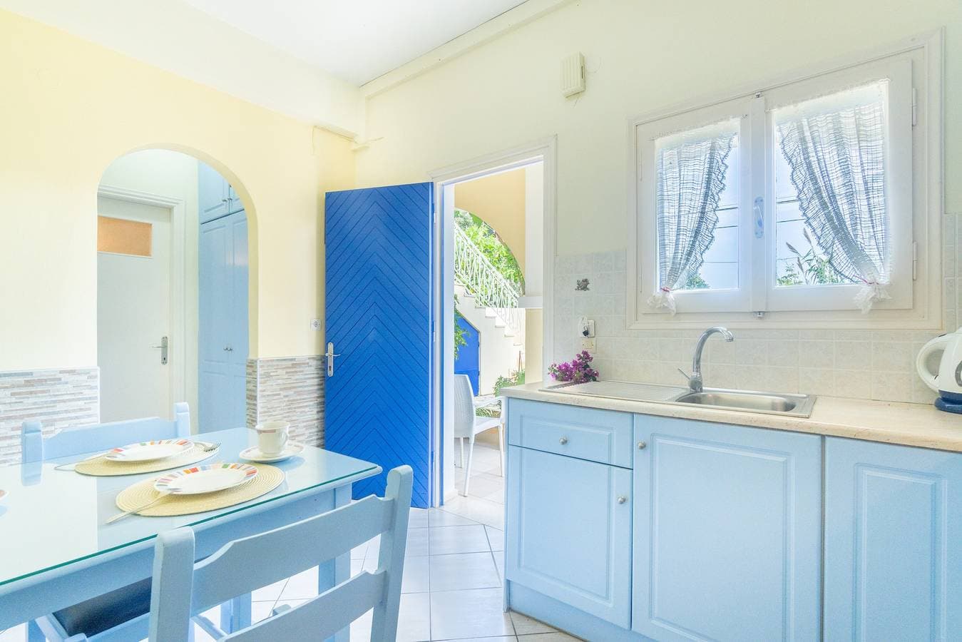 Foto 4 von 20: Ferienwohnung 'Angelina' mit Bergblick, WLAN und Klimaanlage