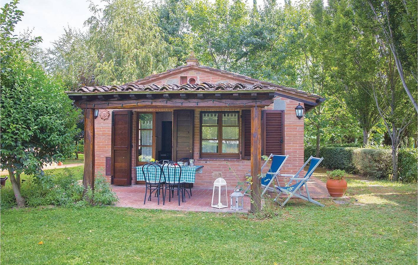 Foto 11 von 22: Appartement am Pool mit Parkplatz und Küche