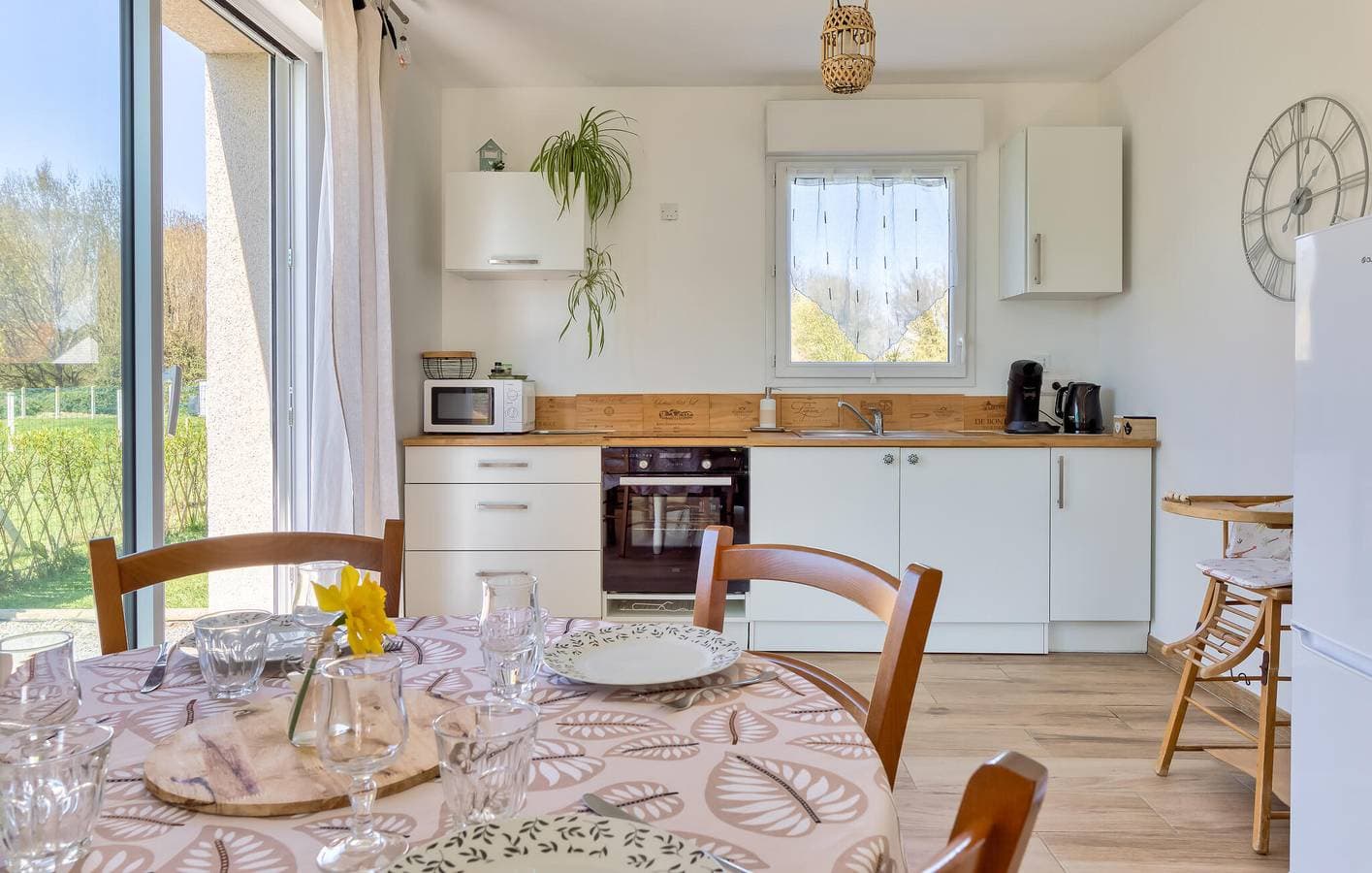 Foto 9 von 31: Gemütliche Wohnung mit WiFi, Parkplatz und Garten - 2km nach Saint-Maclou