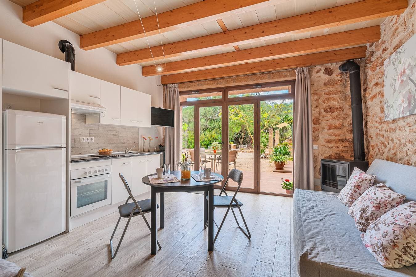 Foto 8 von 27: Villa 'Garraseca' mit Bergblick, WLAN und Klimaanlage