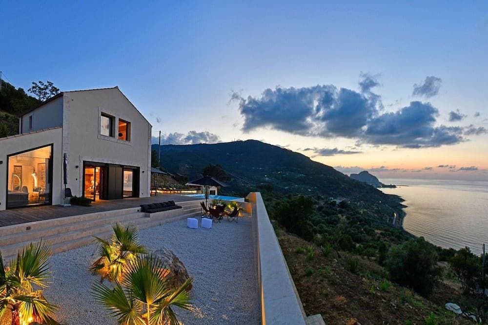Foto 11 von 30: Villa Luna 8