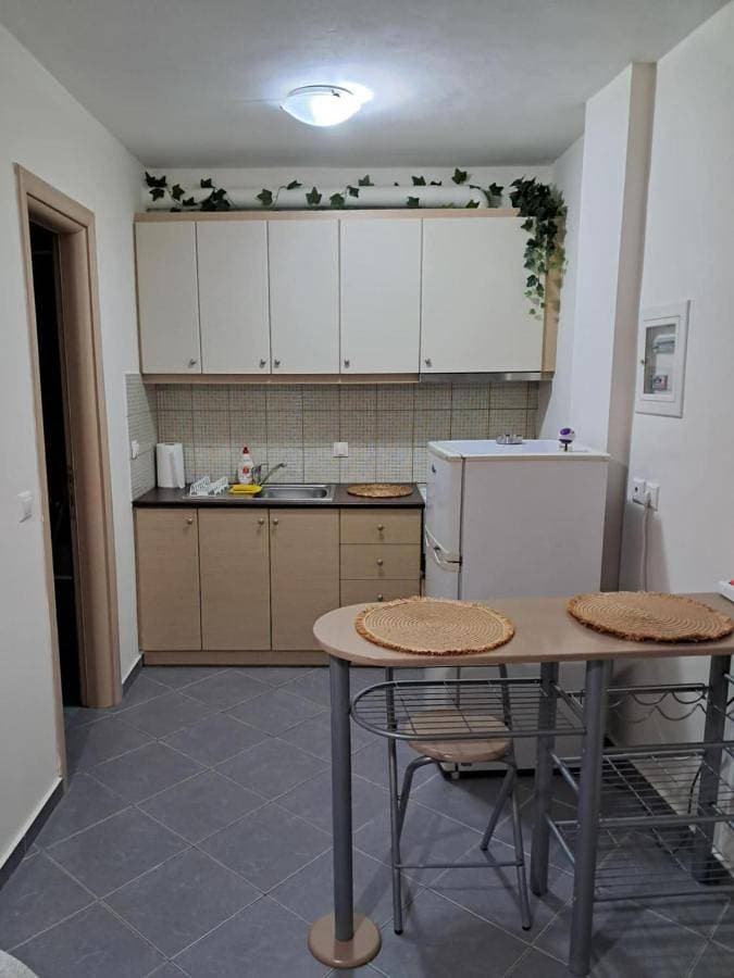 Foto 5 von 10: One-Bedroom Apartment