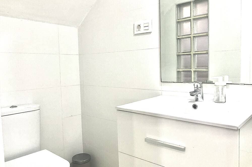 Foto 9 von 21: Apartment-Ensuite mit Dusche-Stadtblick