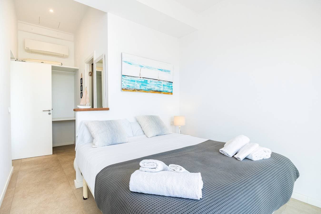 Foto 13 von 27: Ferienwohnung 'Sa Marina Beach House' mit Meerblick, WLAN und Klimaanlage