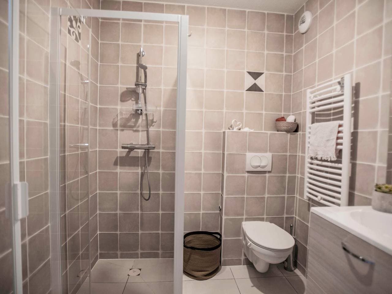 Foto 12 von 35: Moderne und geräumige Wohnung mit 2 Terrassen