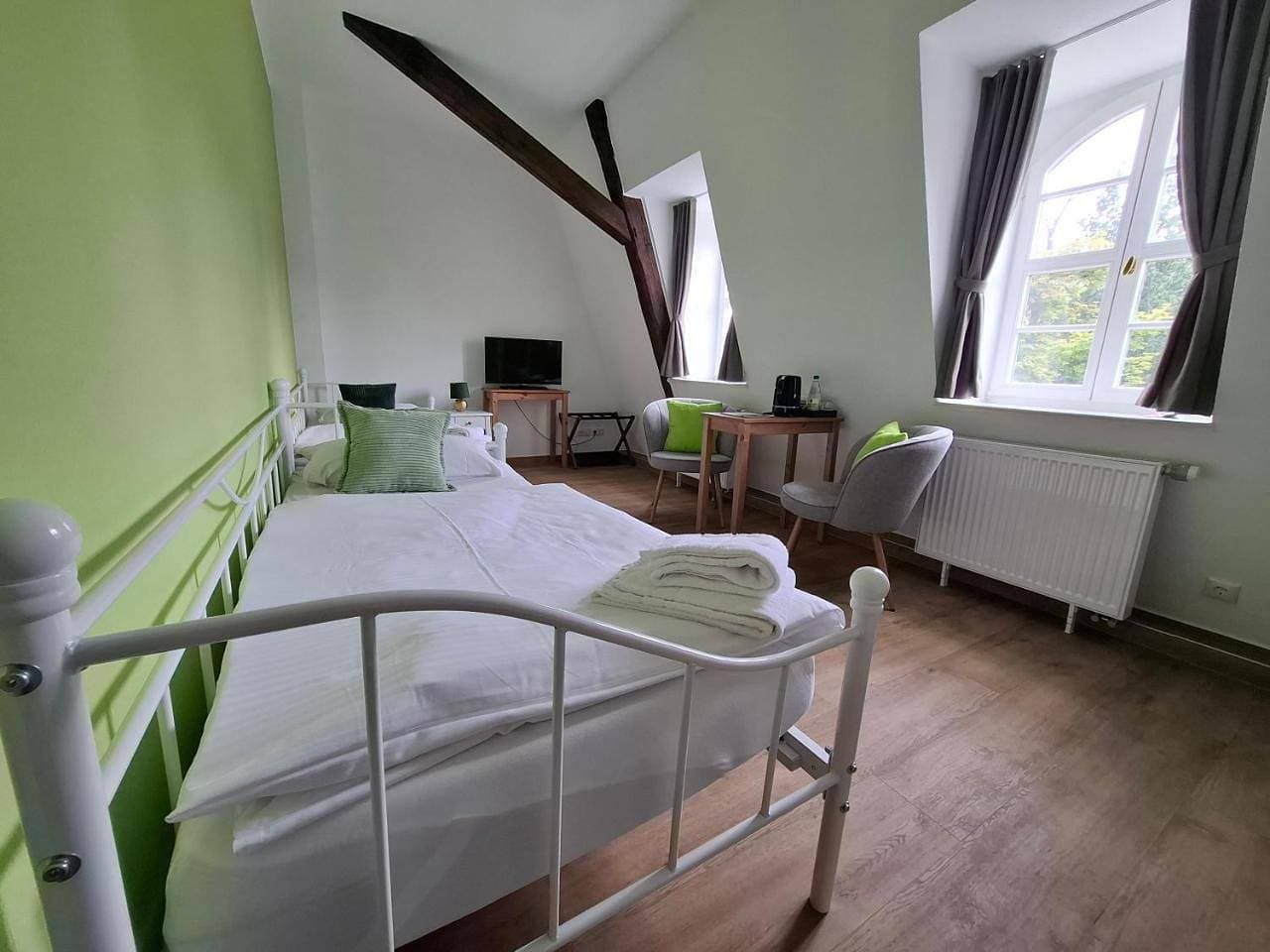 Foto 6 von 11: Standard Twin Room