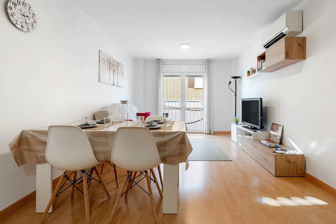 Foto 9 von 24: Ferienwohnung 'Canana De Vega' mit Balkon, WLAN und Klimaanlage