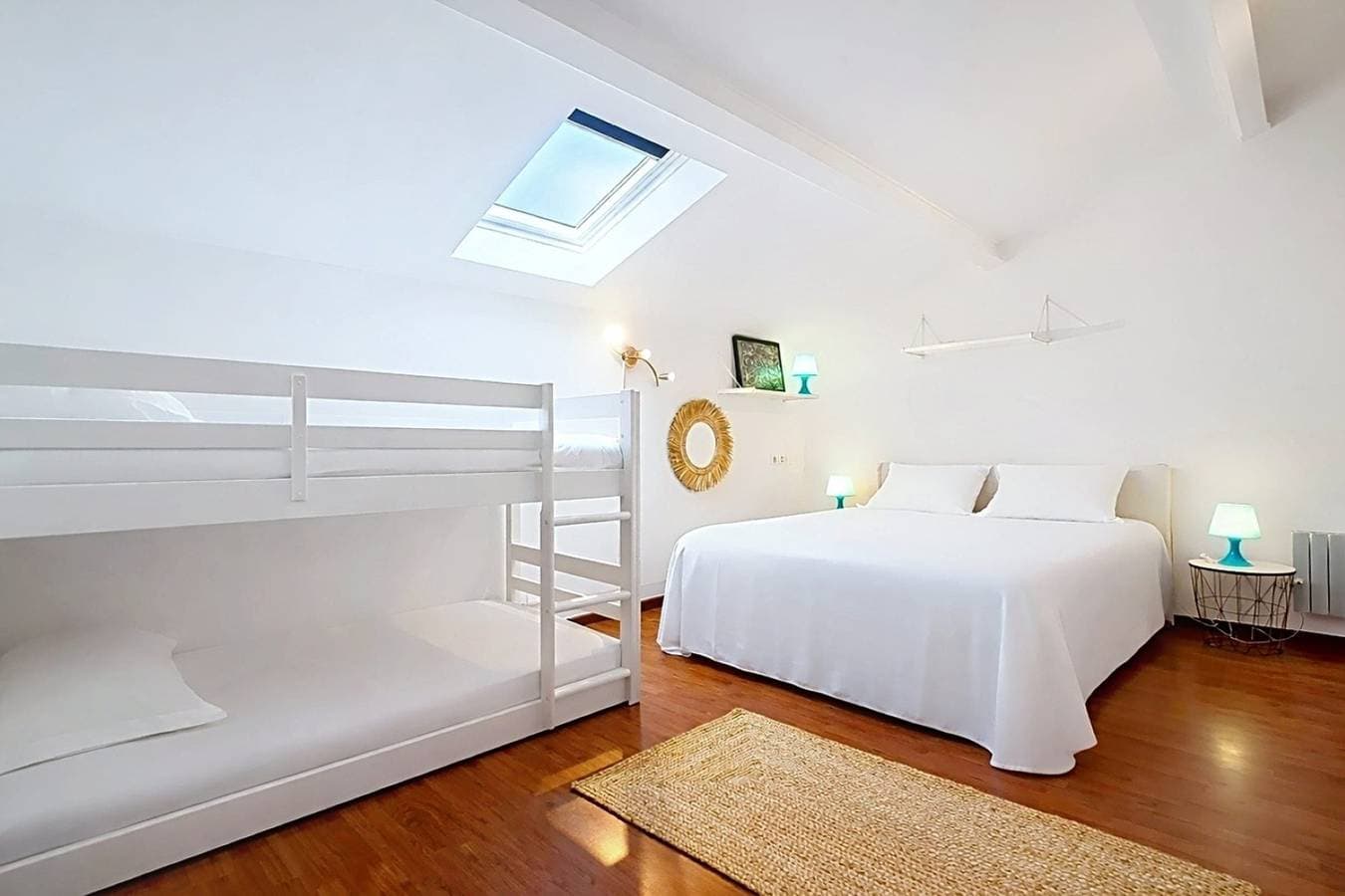 Foto 13 von 14: Ferienwohnung für 6 Personen mit Terrasse